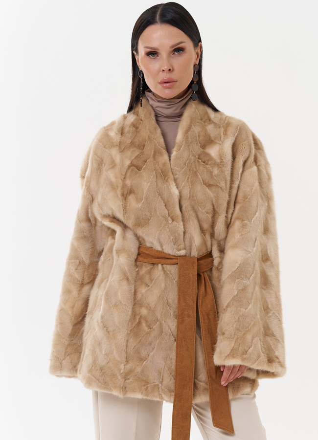 Женская шуба из скандинавской норки модель № 27627 меха малина