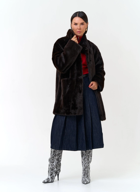 Женское пальто из эко меха