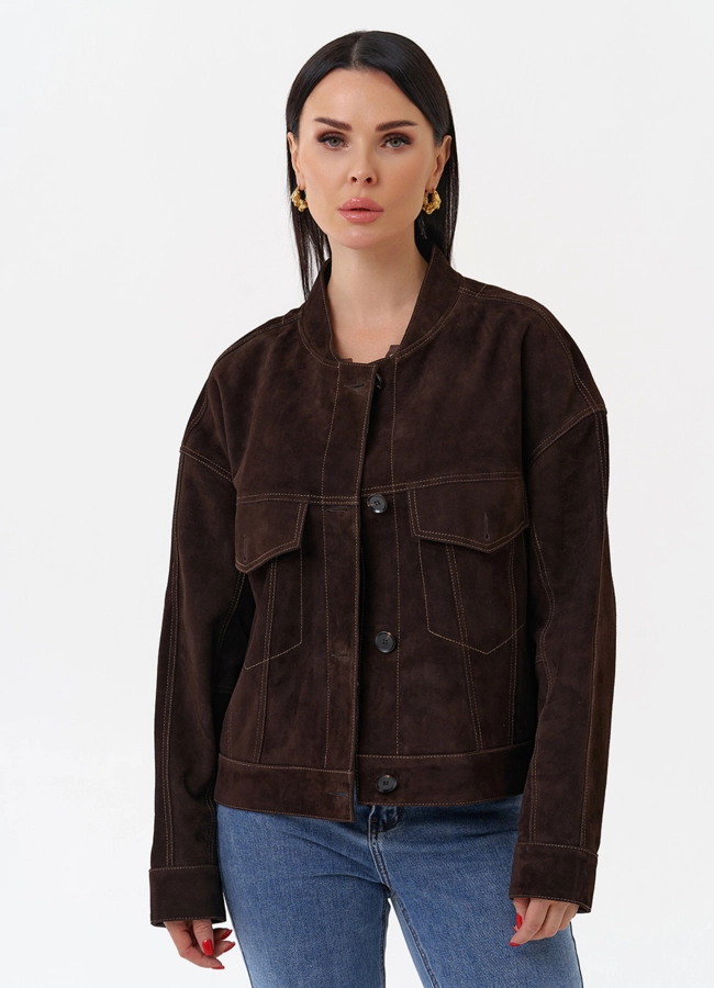 Куртка из замши коричневого цвета модель № 29927 меха малина