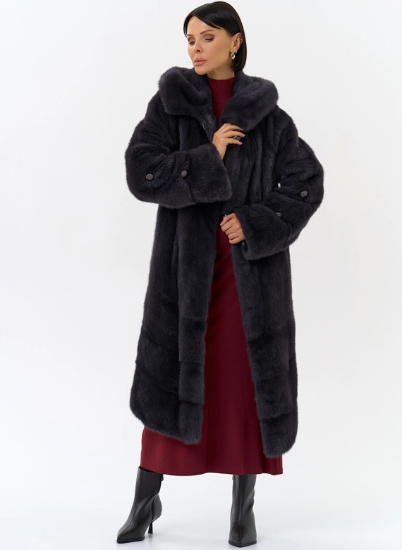 Шуба из меха норки с капюшоном