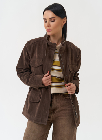 Женская парка из эко замши коричневого цвета