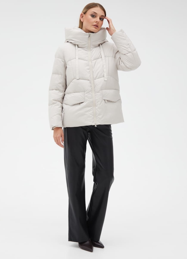Женский светлый пуховик с капюшоном модель № 31144 универмаг малина