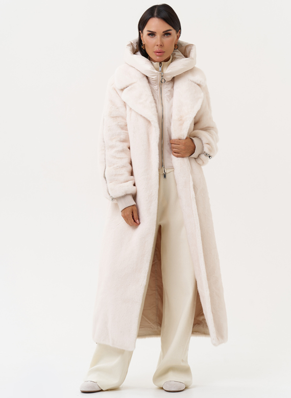 Женская шуба со съёмным капюшоном