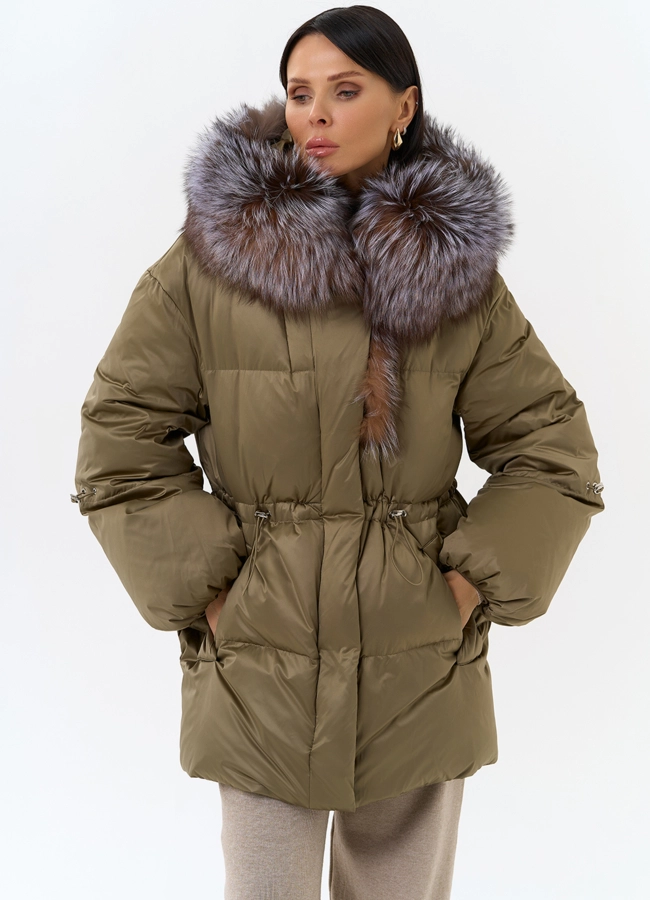 Женский пуховик с капюшоном из меха блюфрост модель № 31883 универмаг малина