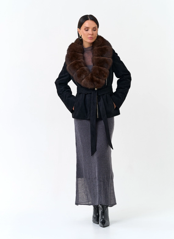 Женская куртка из эко замши фото