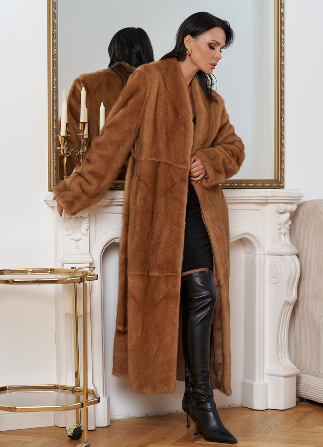 Женская длинная шуба из меха норки модель № 30696 универмаг малина