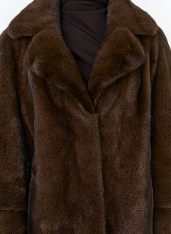 Укороченная шуба из меха норки 